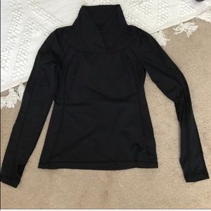 Lululemon top